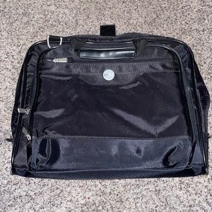 Dell black 3 pocket computer bag.